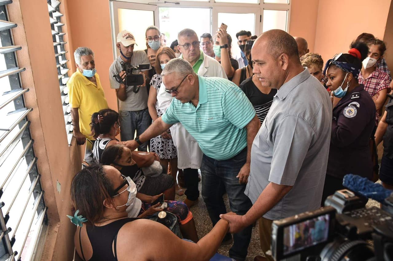 Otros están siendo atendidos en el hospital provincial Faustino Pérez en Matanzas, en donde el régimen asegura que tienen “recursos humanos y materiales para enfrentar la emergencia”.