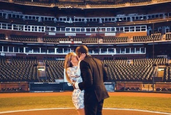 Kanye ya había hecho algo similar para su mujer, rentó el estadio AT&T Park en San Francisco para pedirle matrimonio.