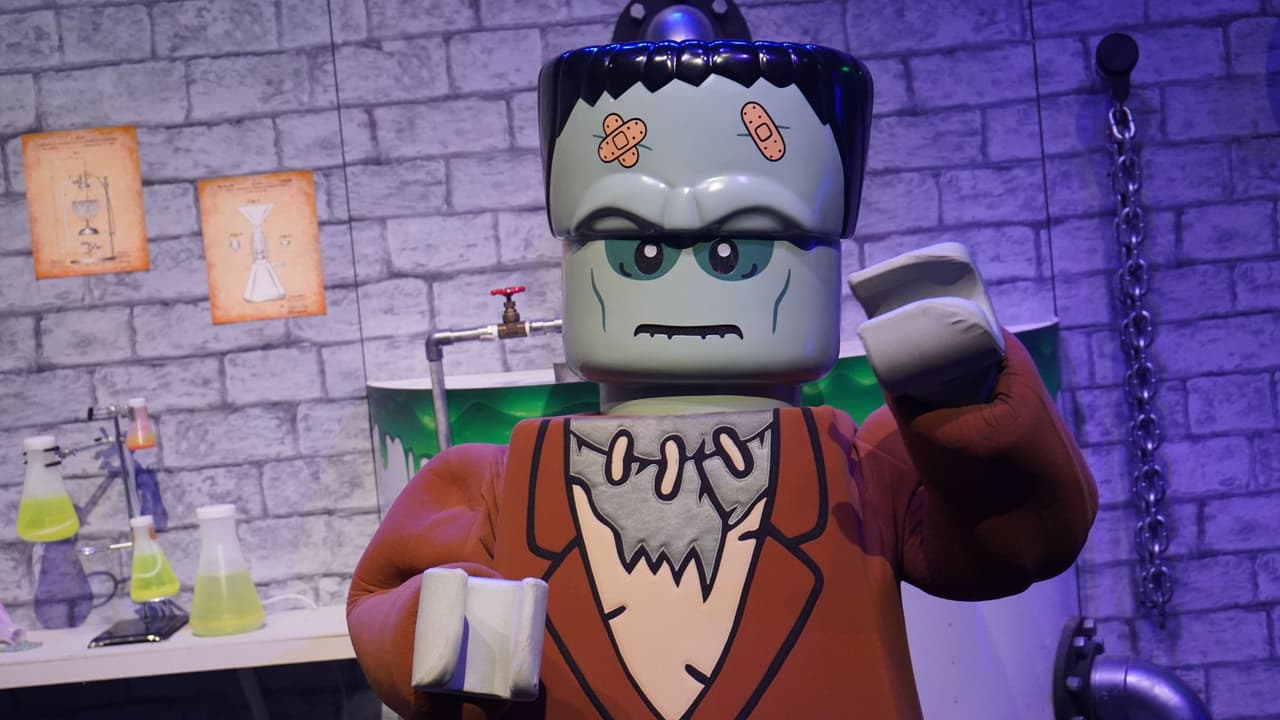 🍬 Interactivos "Brick-or-Treat" en estaciones temáticas con dulces en todo el parque.