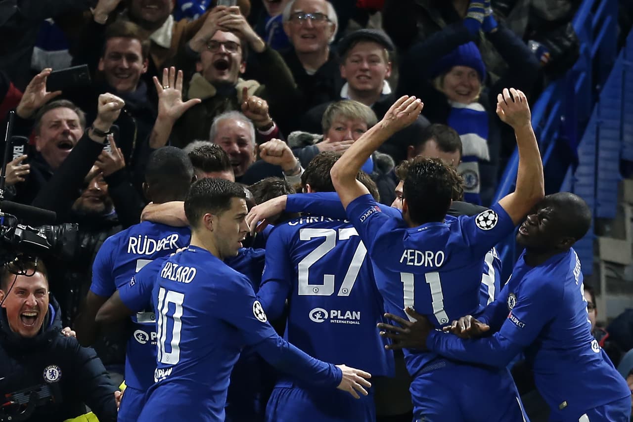 Ese tanto generó la locura de los locales que veían con esperanzas lo que se pudiera generar a su favor, frente a un equipo que no había generado claridad en su ataque.