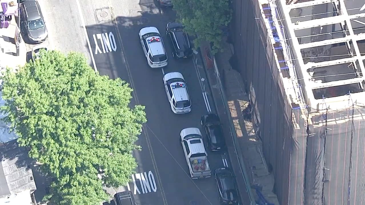 Un trabajador de la construcción muere al caer cuatro pisos en Brooklyn