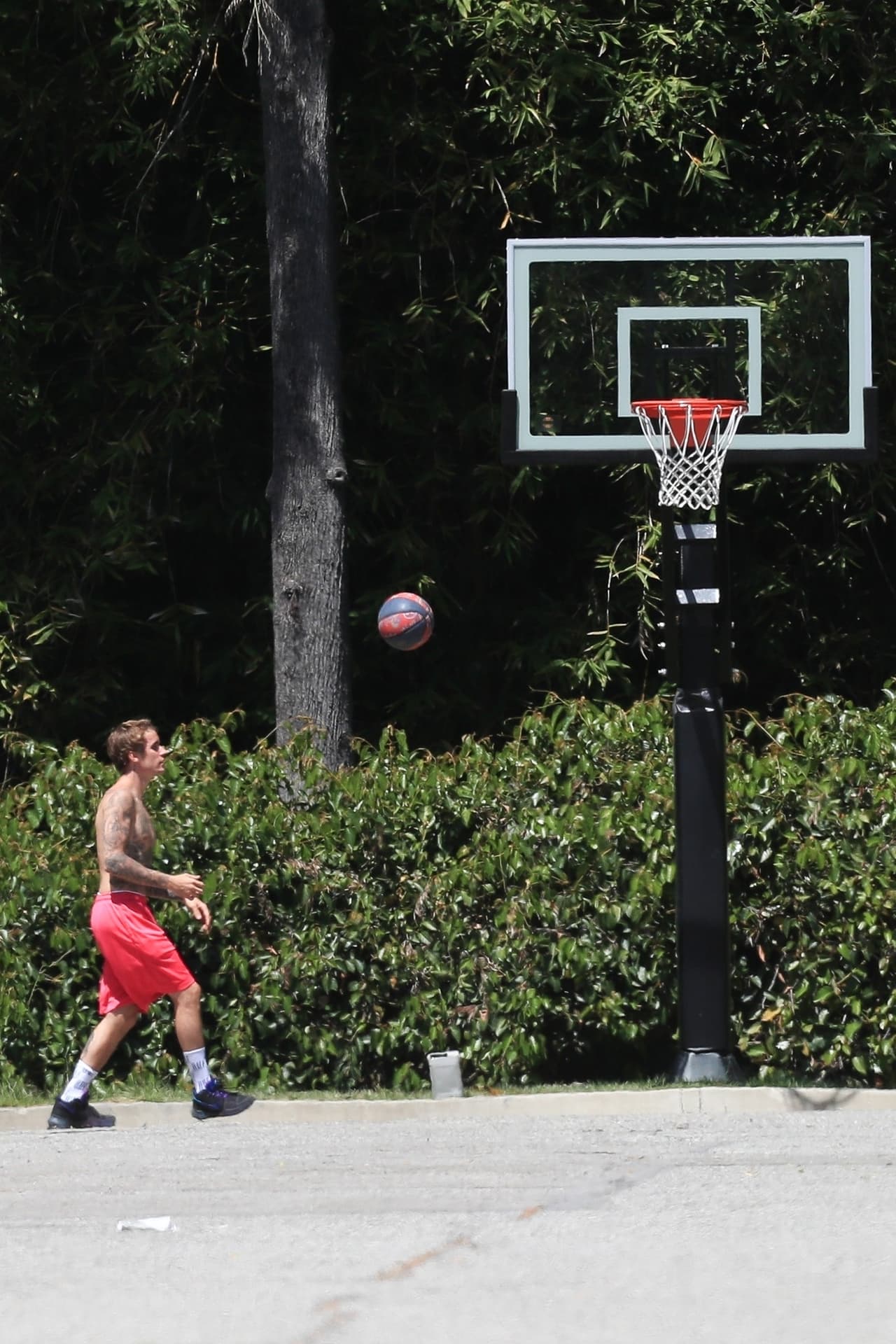 Afirman que el cirujano utilizó el nombre y la imagen de Hailey sin tener el consentimiento de ella. 
<br>