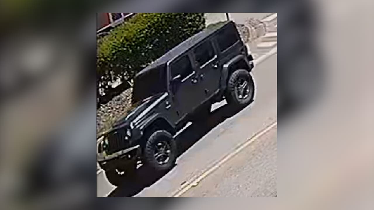 Difunden imagen de camioneta que atropelló a un adulto en Land O 'Lakes