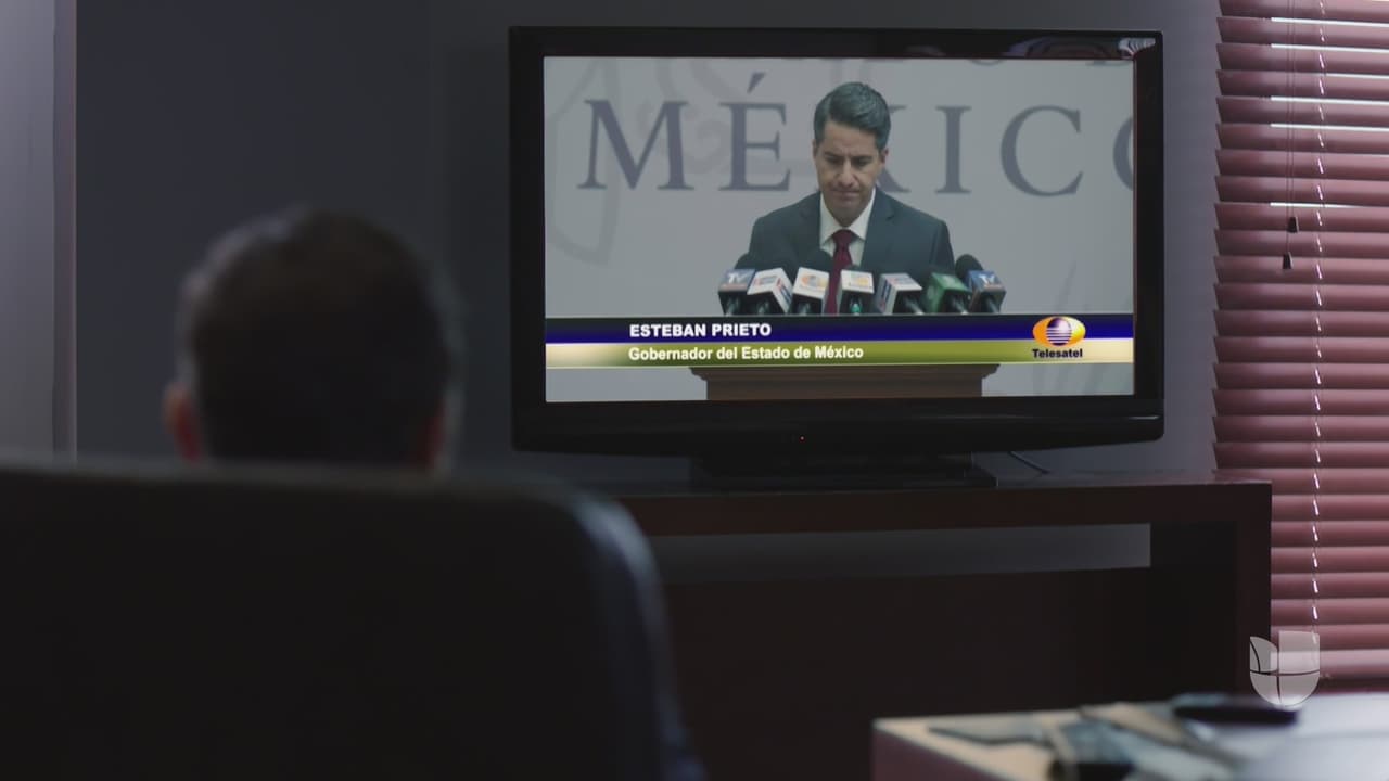 Tiempo después, apareció el candidato a la presidencia del PTI en conferencia de prensa aclarando la relación con su tío. Conrado había logrado mantener su imagen.