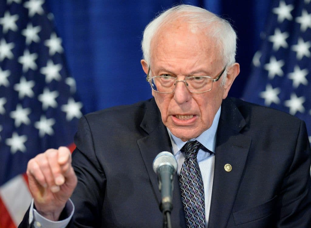 Sanders no tira la toalla y afirma que seguirá peleando la nominación presidencial demócrata con Biden