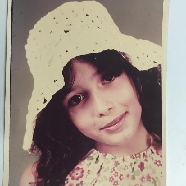 Giselle se inclinó por la música durante su adolescencia y estudió en la Escuela Libre de Música, sin embargo, la actuación estaba marcada en su camino.