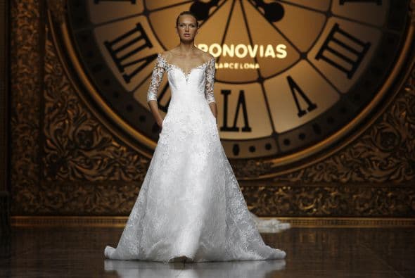 Herve Moreau no dejó atrás los diseños más clásicos, pero les agregó detalles con aires modernos.