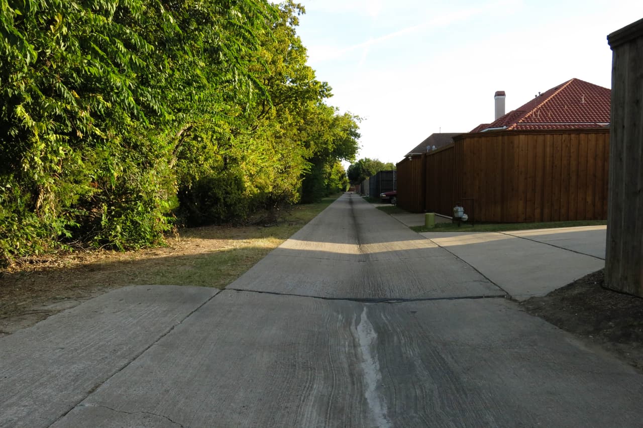 El callejón en el que habría desaparecido Sherin.