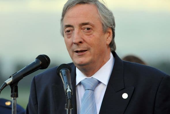 Durante este periodo, fue conocido por la tensa relación que mantuvo con los gobiernos del fallecido Néstor Kirchner y de su esposa y sucesora, Cristina Fernández.