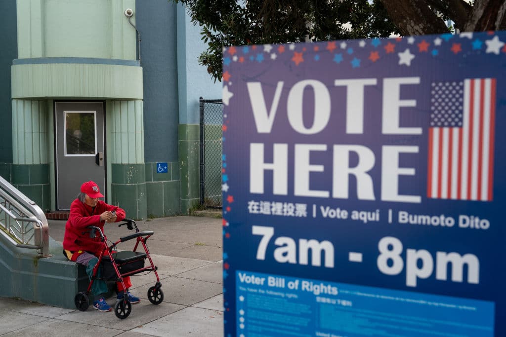¿A dónde llamar si hay un problema en las elecciones?: conoce tus derechos electorales en California