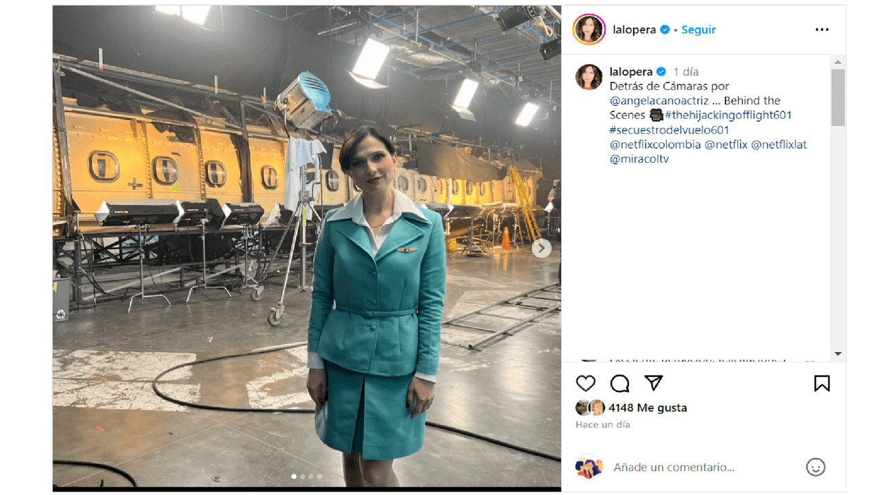 Mónica Lopera, actriz de 'Secuestro del vuelo 601', compartió imágenes en el set de la serie de Netflix.