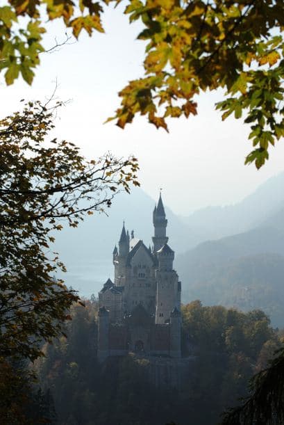 Neuschwanstein, Alemania. Si tu hija sueña con ser la princesa Aurora, no pueden perderse este castillo que inspiró al de ‘Sleeping Beauty’.