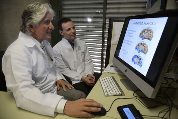 Aunque la prueba se encuentra en fase experimental, expertos consideran que el objetivo es hallar formas de detección no invasivas, más rápidas y menos costosas que las actuales.