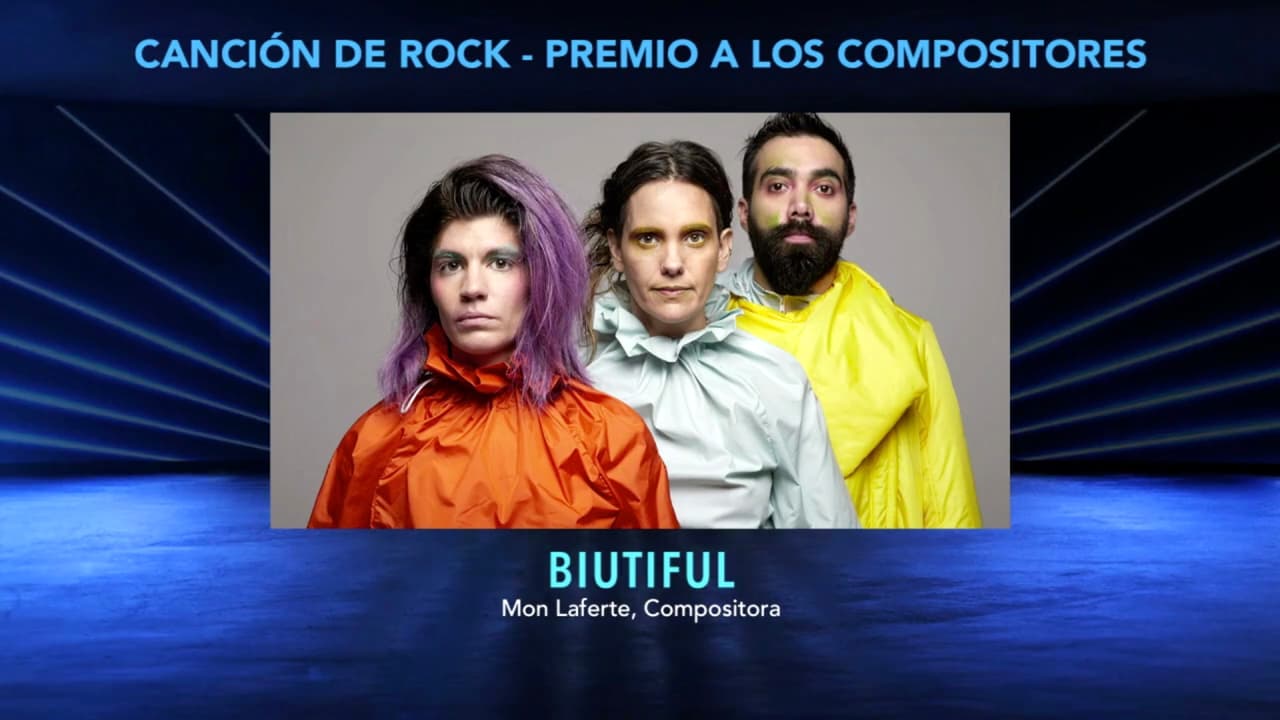 Mon Laferte se quedó con el Latin GRAMMY a Mejor Canción de Rock por ‘Biutiful’.