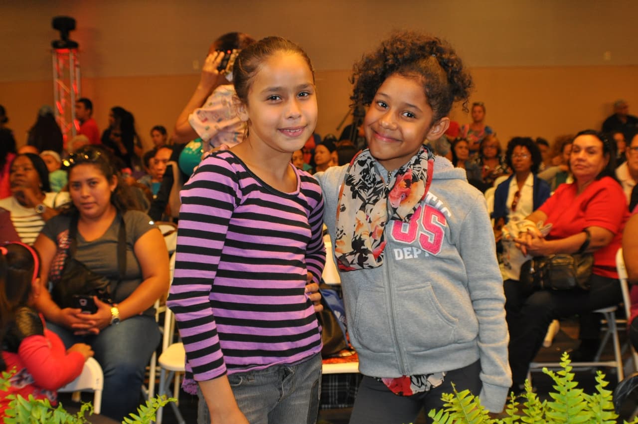 Sonrisas, premios y muchos regalos fueron compartidos entre el talento y las familias que año tras año hacen de este gran evento uno de los más esperados.