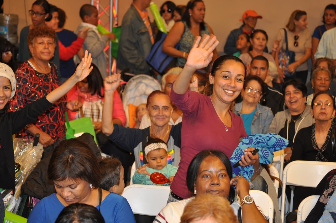 Sonrisas, premios y muchos regalos fueron compartidos entre el talento y las familias que año tras año hacen de este gran evento uno de los más esperados.