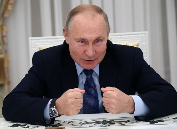 <b>10.- Vladimir Putin.- </b>El presidente de Rusia abre la lista con un 3.7% de las preferencias, disminuyendo cuatro posiciones en comparación con la lista del año pasado.