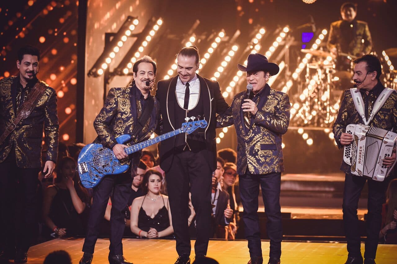 El tema que eligieron para este compendio musical fue 'Para sacarte de mi vida'.