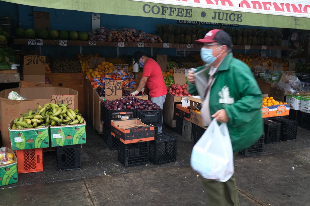 Andrew Rein, presidente de la Comisión de Presupuesto de los Ciudadanos, dijo que aunque los problemas fiscales son manejables a corto plazo, hay una "crisis extrema" a largo plazo para Nueva York.