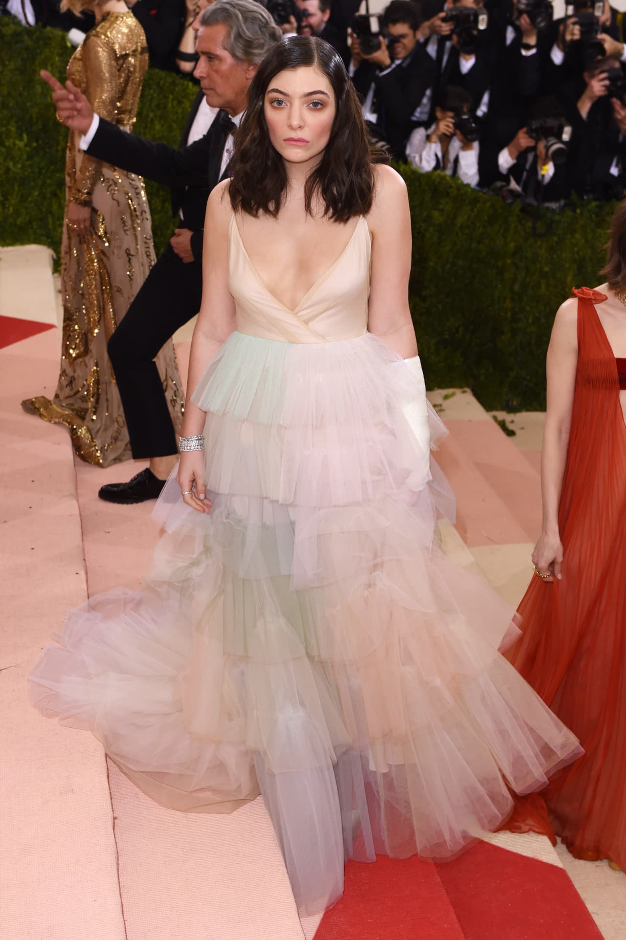 La pobre Lorde sufrió un terrible error de vestuario.