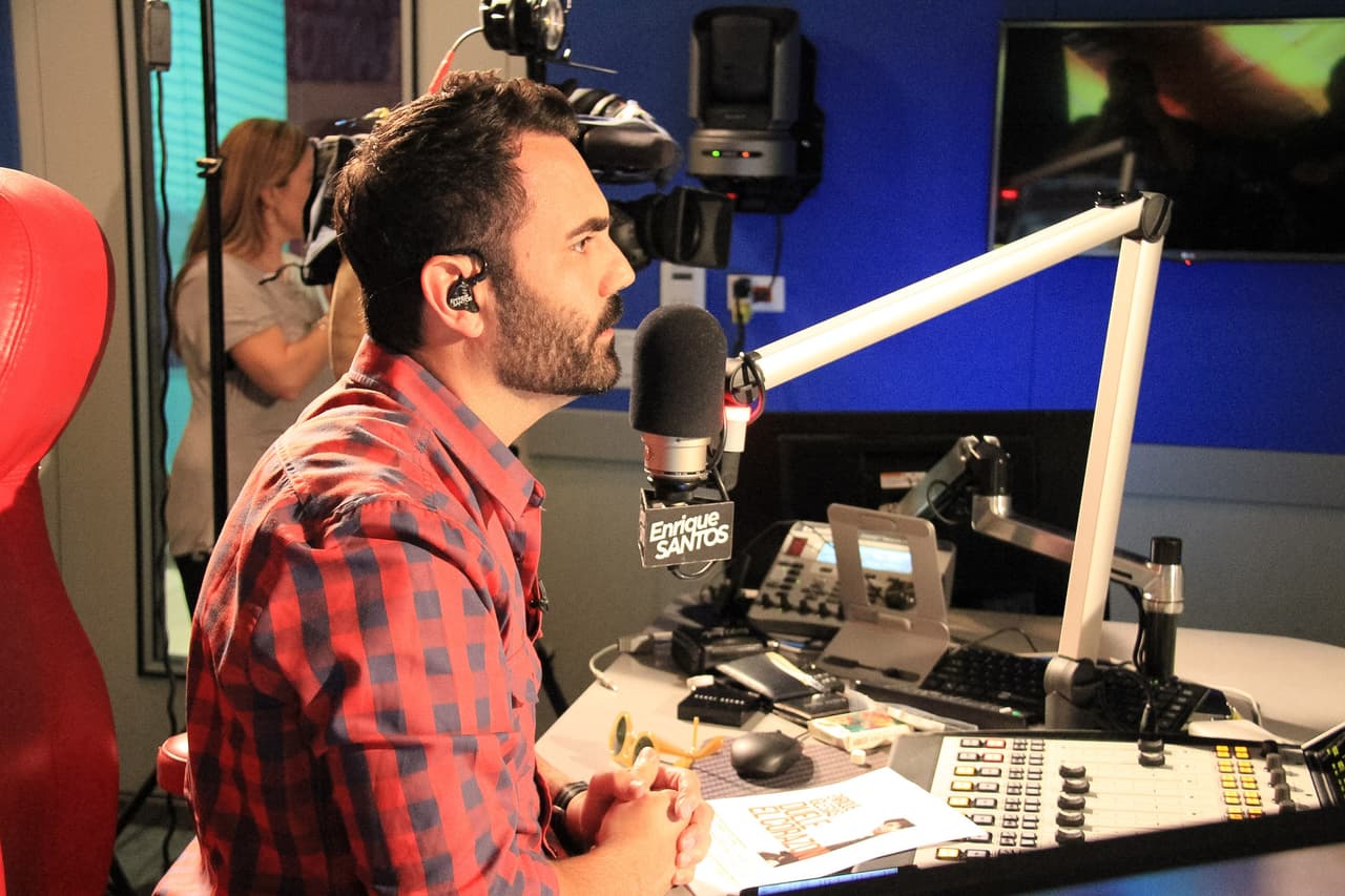 Enrique Iglesias en el Show de Enrique Santos