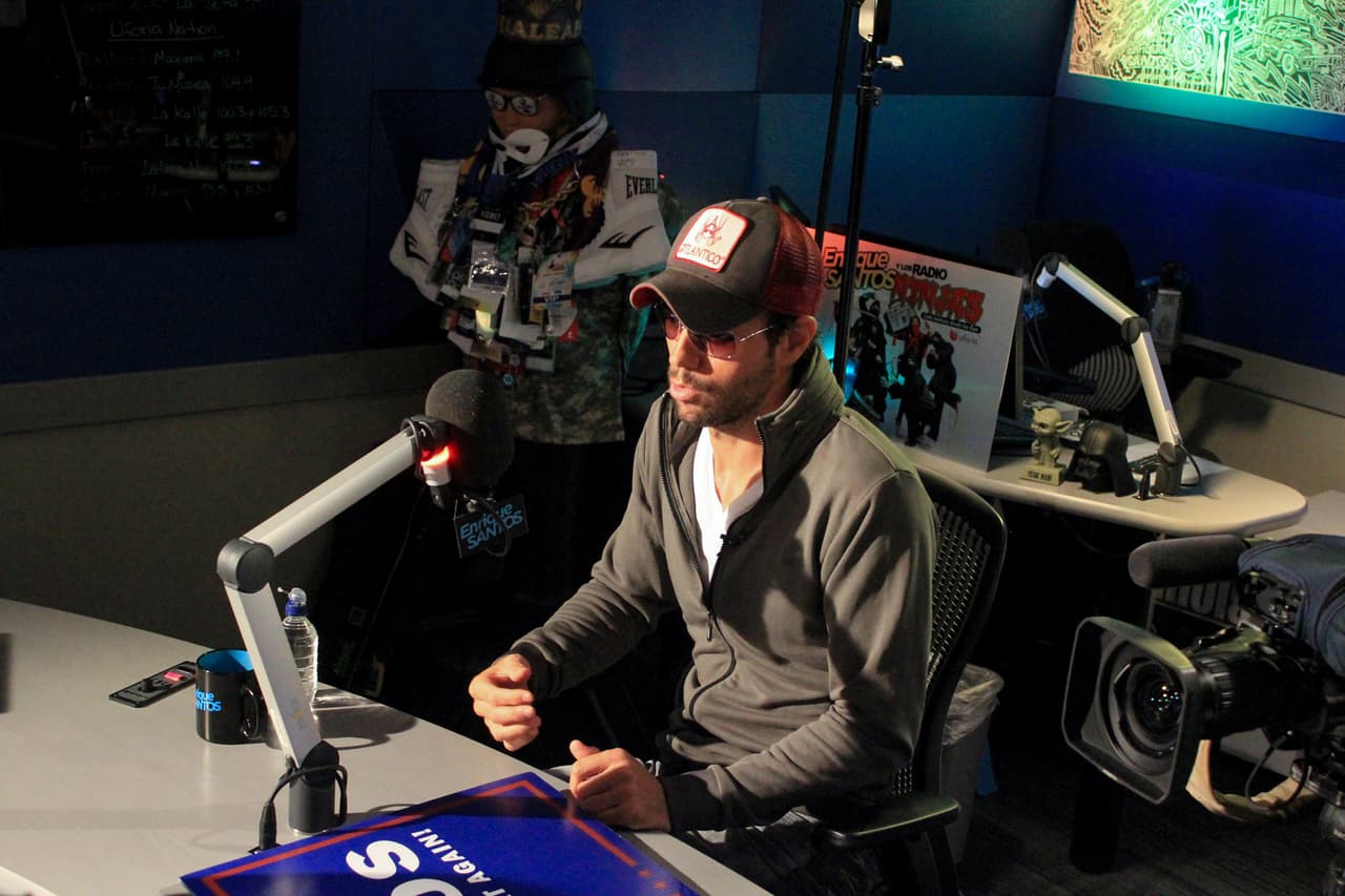 Enrique Iglesias en el Show de Enrique Santos