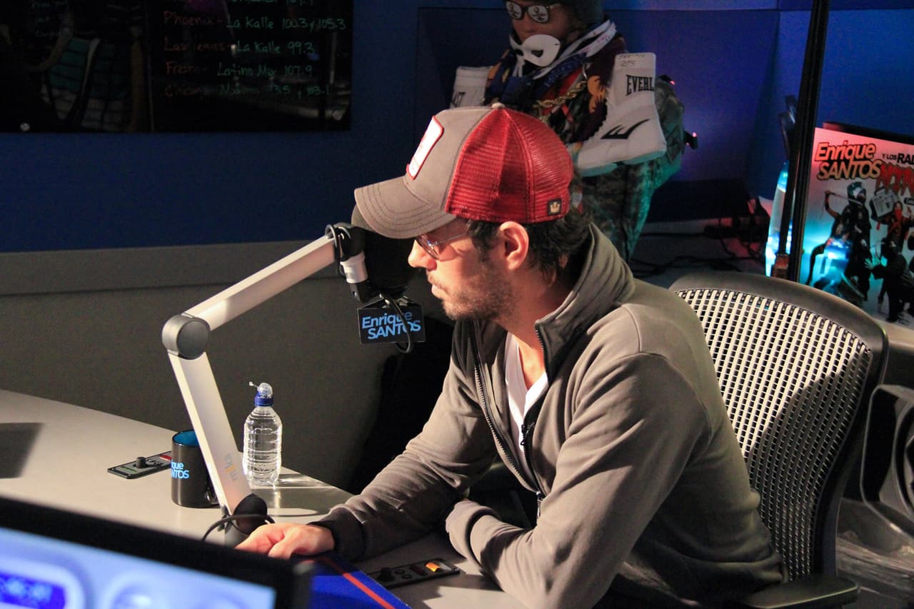 Enrique Iglesias en el Show de Enrique Santos