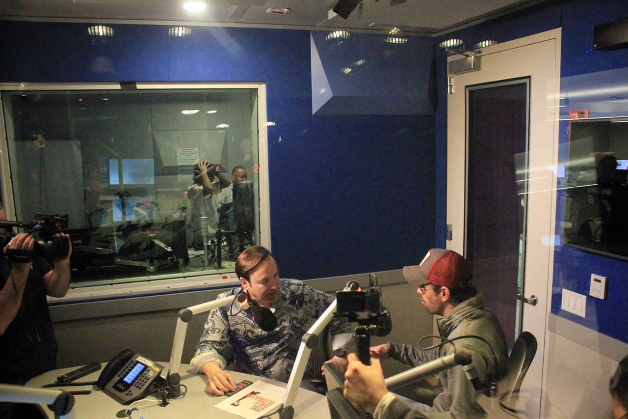 Enrique Iglesias en el Desayuno Musical de Amor 107.5 con Javier Romero