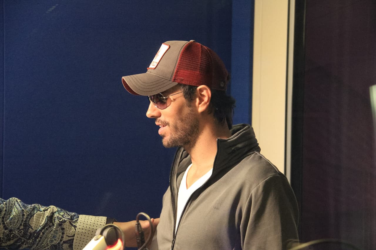 Enrique Iglesias en el Desayuno Musical de Amor 107.5 con Javier Romero