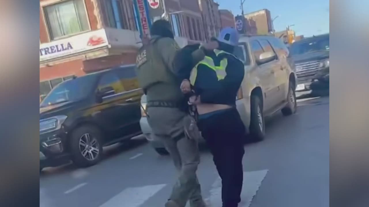 Operativos migratorios en Chicago se extienden a barrios considerados “no latinos”