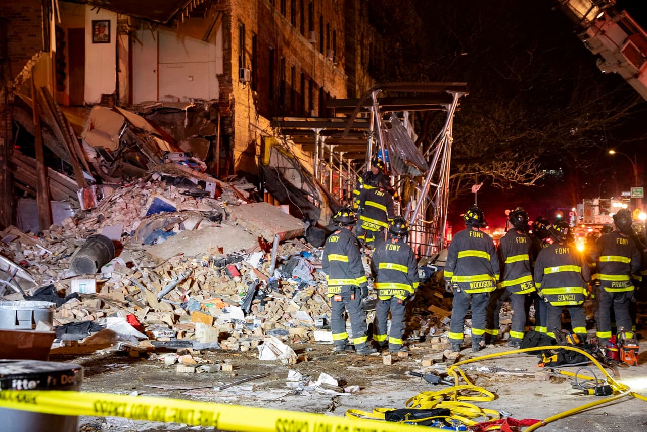 <b><a href="https://www.univision.com/local/nueva-york-wxtv/nueva-york-se-derrumba-parte-edificio-6-pisos-bronx" target="_blank">Los hechos ocurrieron a las 3:40 de la tarde en el 1915 de Billingsley Terrace,</a></b> en el área de Morris Heights.
<br>