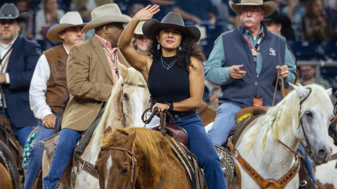 Corte de Comisionados pide a la Jueza Hidalgo disculparse tras altercado con el Rodeo Houston por boletos