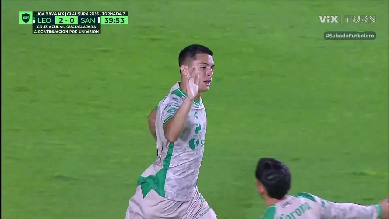 ¡Despierta Santos! Ezequiel Bullaude escapa y hace el túnel al portero