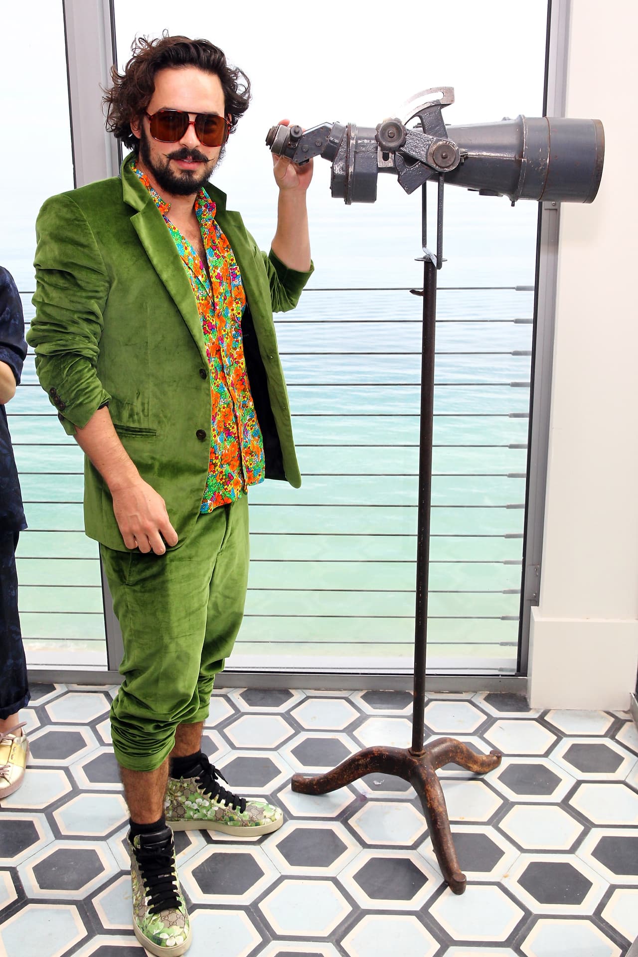 La cantante, de 27 años, respondió con humor una publicación de Instagram que hizo el creador de arte contemporáneo 
<b><a href="http://www.themostfamousartist.com/" target="_blank">The Most Famous Artist</a></b>, también conocido como Matty Mo, en donde hizo referencia a su fallido matrimonio. 
<br>