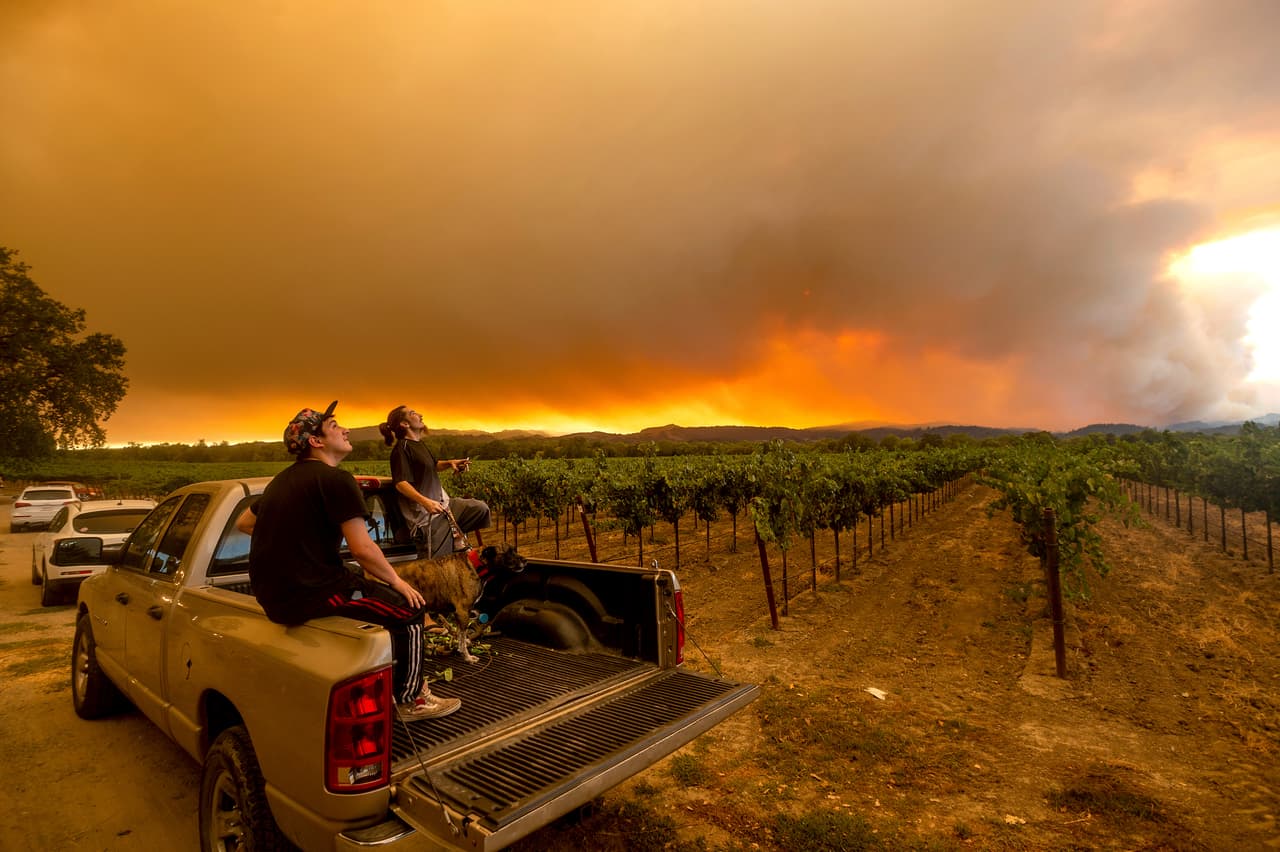 Pronostican más tormentas eléctricas que podrían ocasionar incendios forestales en el norte de California