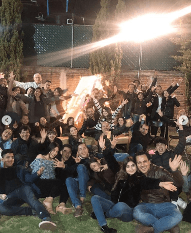 Amigos y familiares formaron parte del festejo.