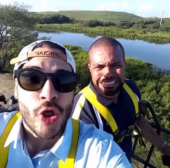 Víctor Santiago y José "El Negro" Figueroa regresan con Estos Dos Sin Frenos para ponerte a gozar.