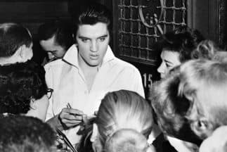 Elvis era seguido por muchas mujeres pero según Moreno, su personalidad era muy tranquila y dulce.