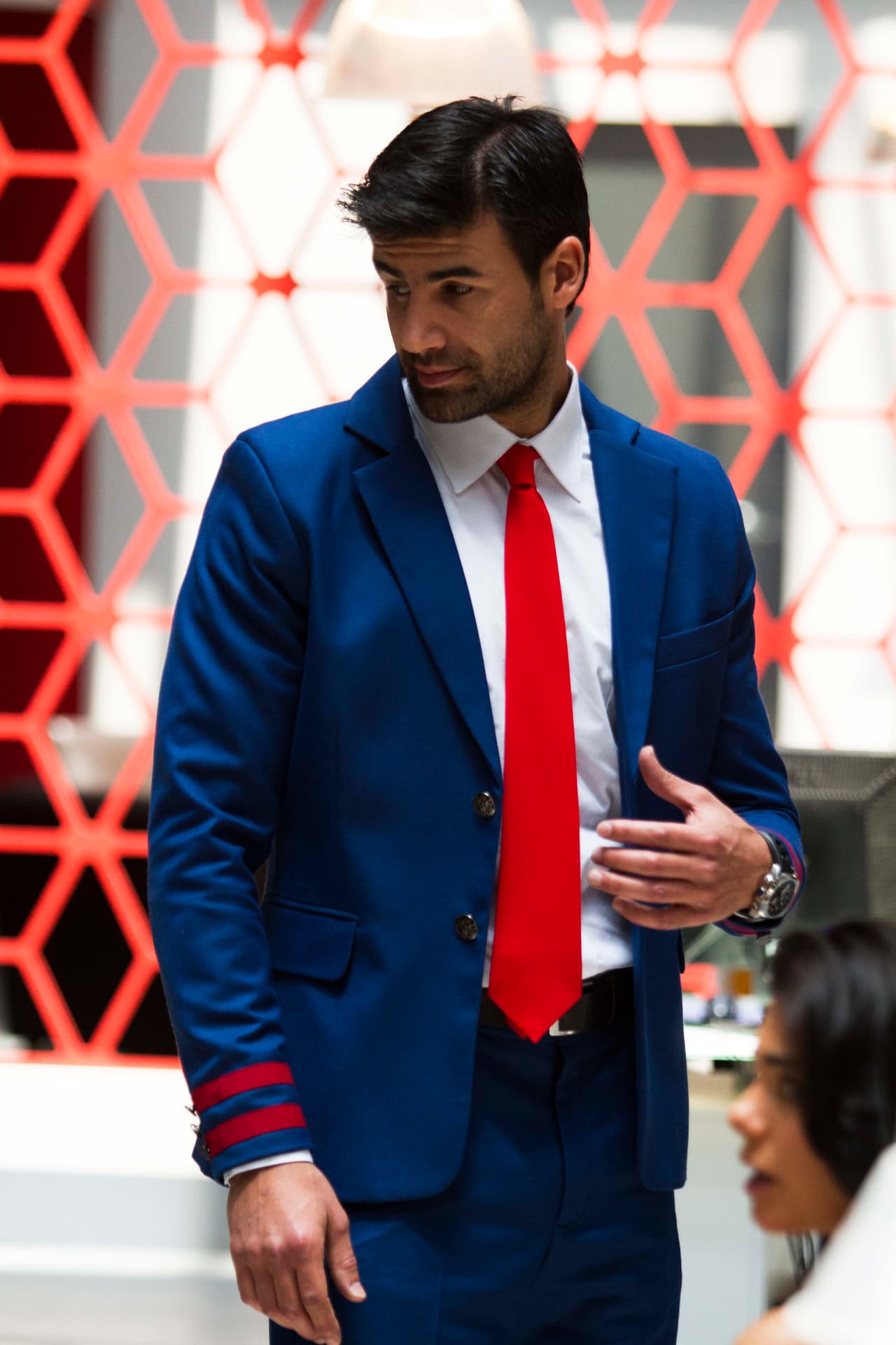 Lo que no se imaginan es que Dave les está pisando los talones.