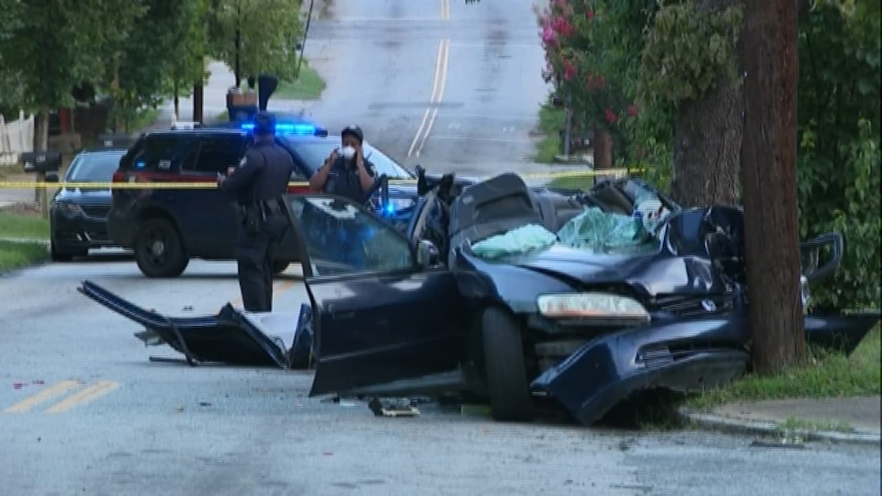 Bebé muere luego de que su madre choca su carro intencionalmente
