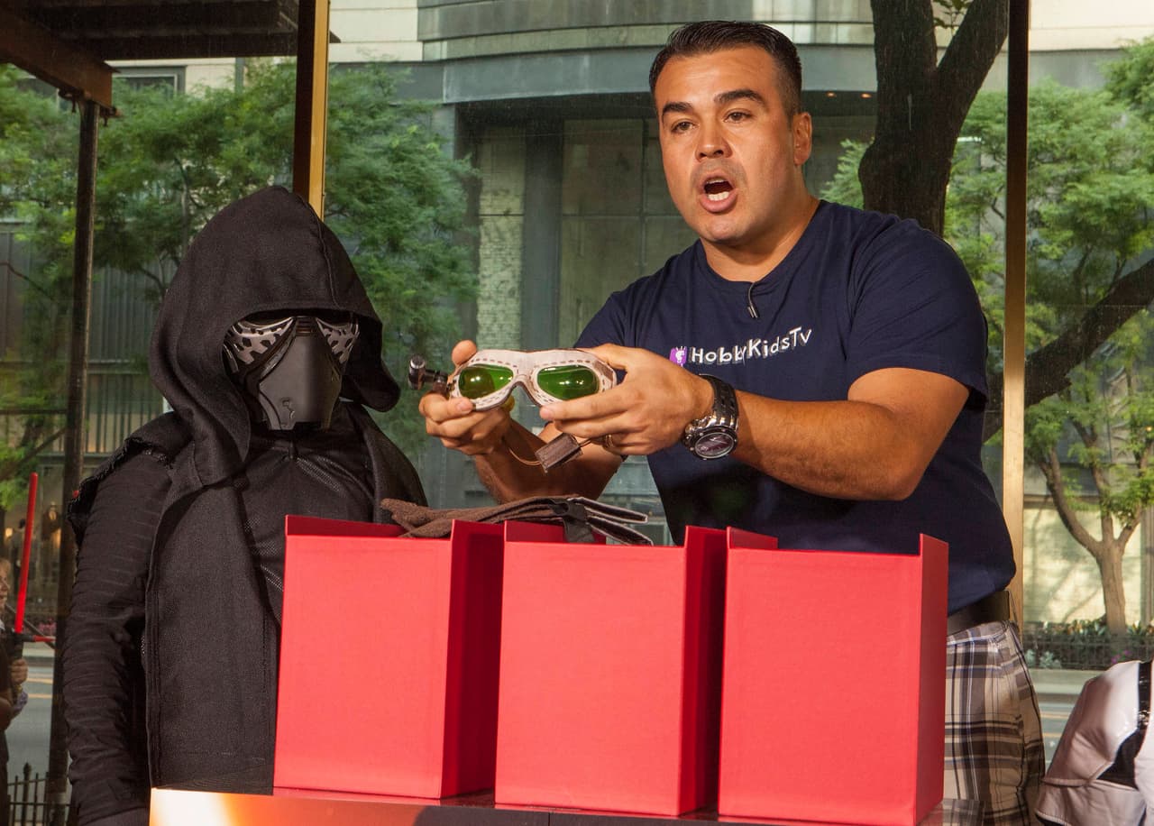 No se han dado demasiados detalles sobre de qué tratará el filme, pero desde el estreno del tráiler hace sólo unos meses, los fans de todo el mundo no pueden esperar para conocer la historia.