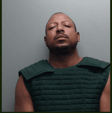 Arrestan a un sospechoso de asesinar a su padre durante una pelea en una casa en Buda