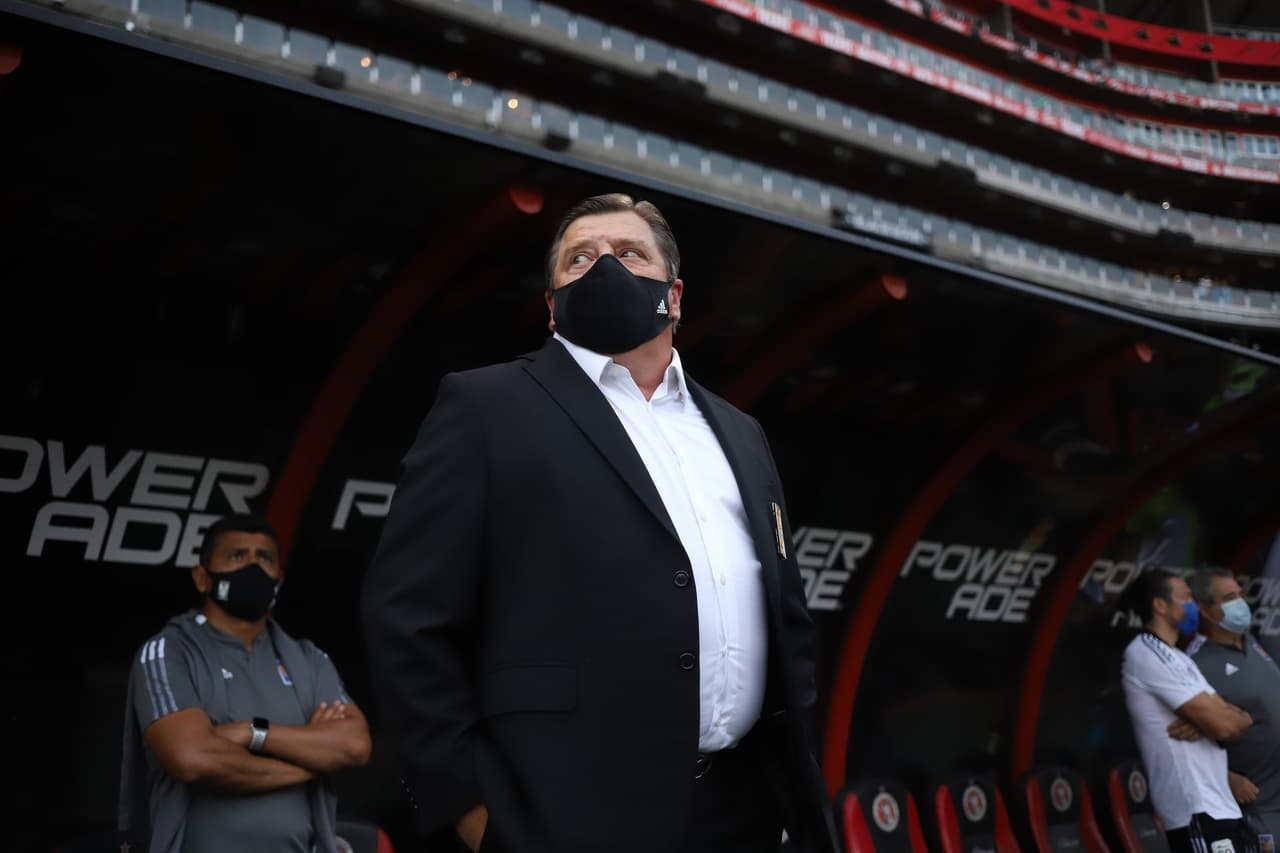 Miguel Herrera Tigres Head Coach during the game Tijuana vs Tigres UANL, corresponding to Day 01 of the Torneo Apertura Grita Mexico A21 of the Liga BBVA MX, at Caliente Stadium, on July 25, 2021.
<br>
<br> Miguel Herrera Director Tecnico de Tigres durante el partido Tijuana vs Tigres UANL, Correspondiente a la Jornada 1 del Torneo Apertura Grita Mexico A21 de la Liga BBVA MX, en el Estadio Caliente, el 25 de Julio de 2021.