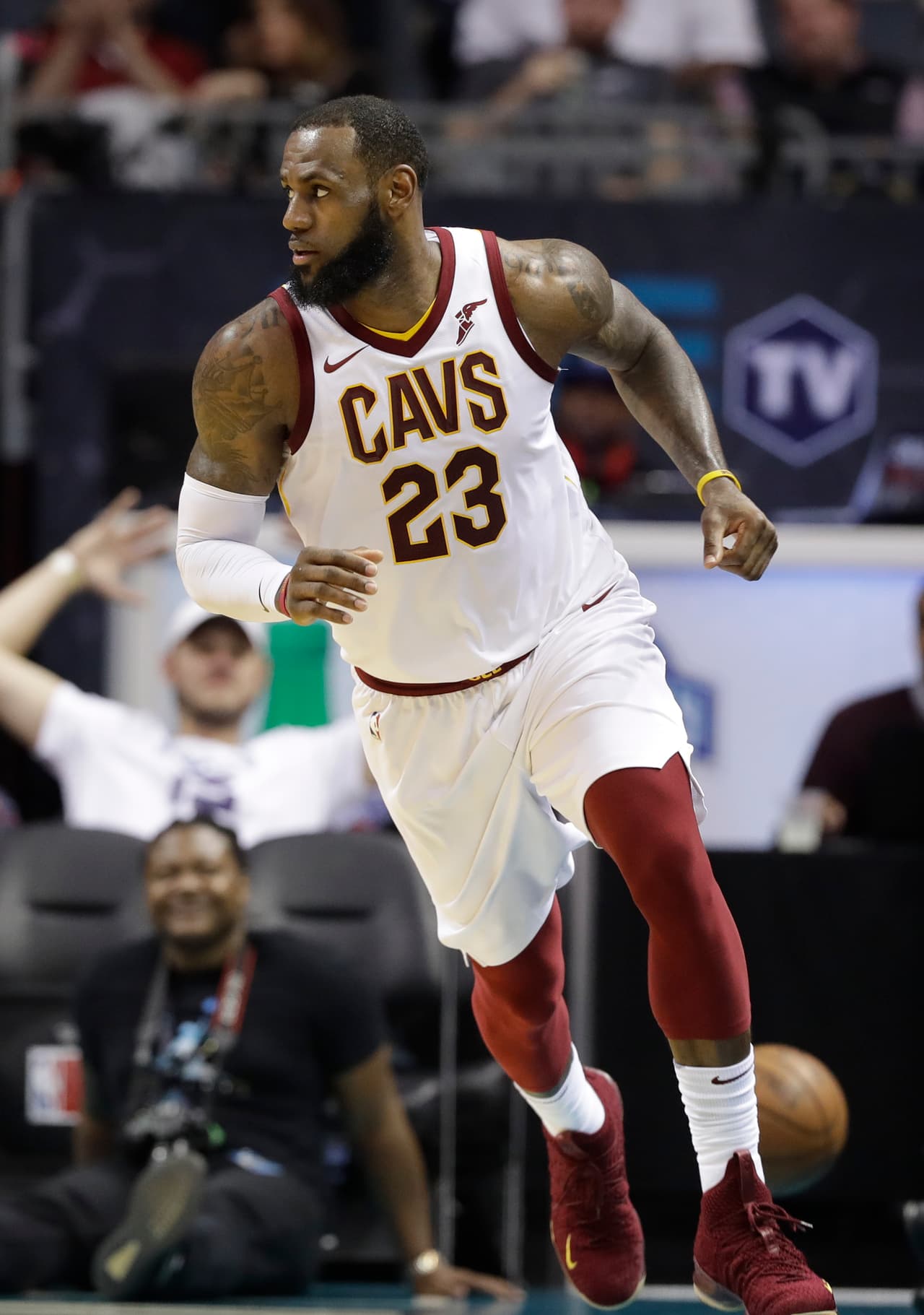 Con su victoria, los Cavaliers continúan adelante de los Filadelfia Sixers con la tercera mejor marca de la Conferencia Este.