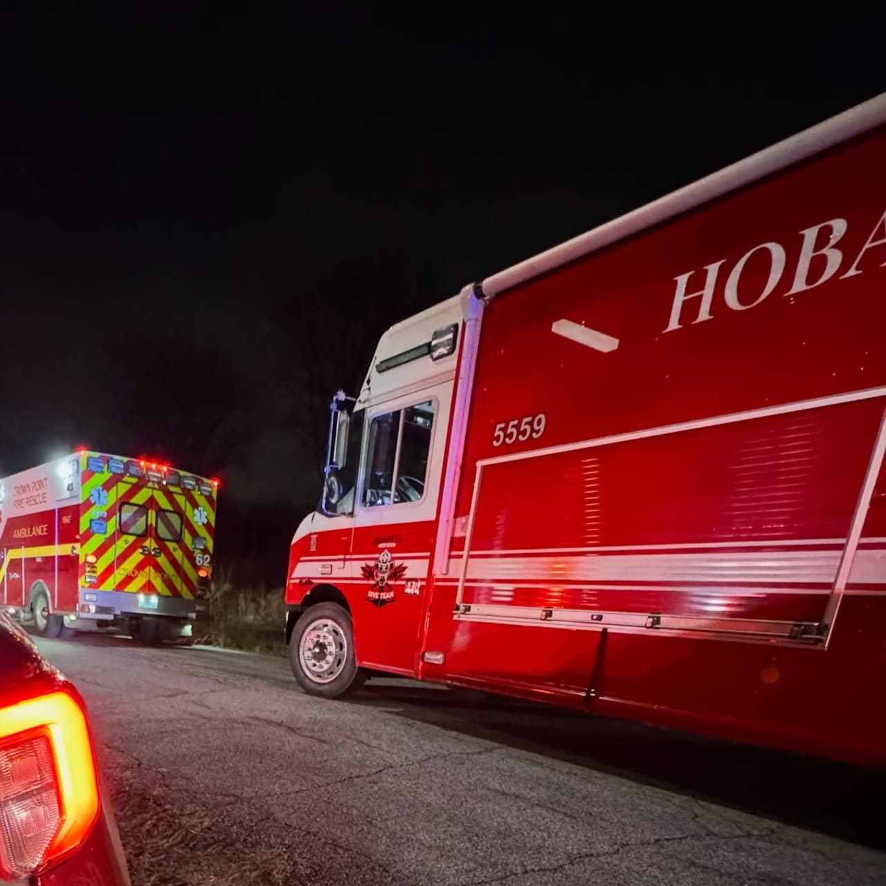 La familia de Rodrigo, conocido cariñosamente como “Rico", señaló que el conductor de la camioneta habría llegado a su casa durante la madrugada en estado desorientado. De acuerdo con esta versión, 
<b>el joven presentaba golpes en el rostro y fue trasladado a un hospital, donde posteriormente quedó bajo disposición de las autoridades.</b>
