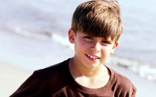 Cuando
<b><a href="https://www.univision.com/famosos/imanol-landeta-implora-ex-hija" target="_blank"> Imanol Landeta</a></b> tenía solo 12 años, consiguió su primer protagónico en una telenovela, 'El niño que vino del mar'.
<br>