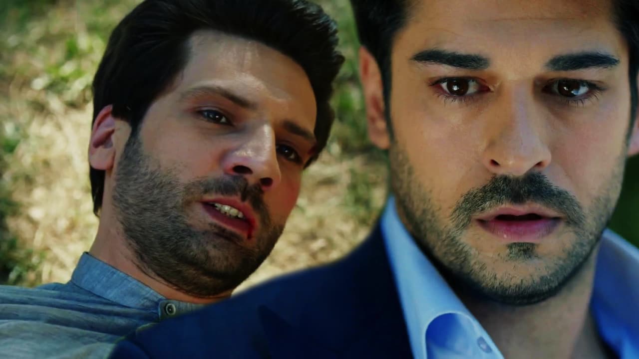 Finalmente, Kemal se cansó de las maldades de Emir y lo enfrentó con toda su furia al saber que utilizó a su hermana para vengarse. Tras la salvaje pelea y del forcejeo por arrebatarse una pistola, Kemal hirió de muerte a su gran enemigo
<b>. </b>