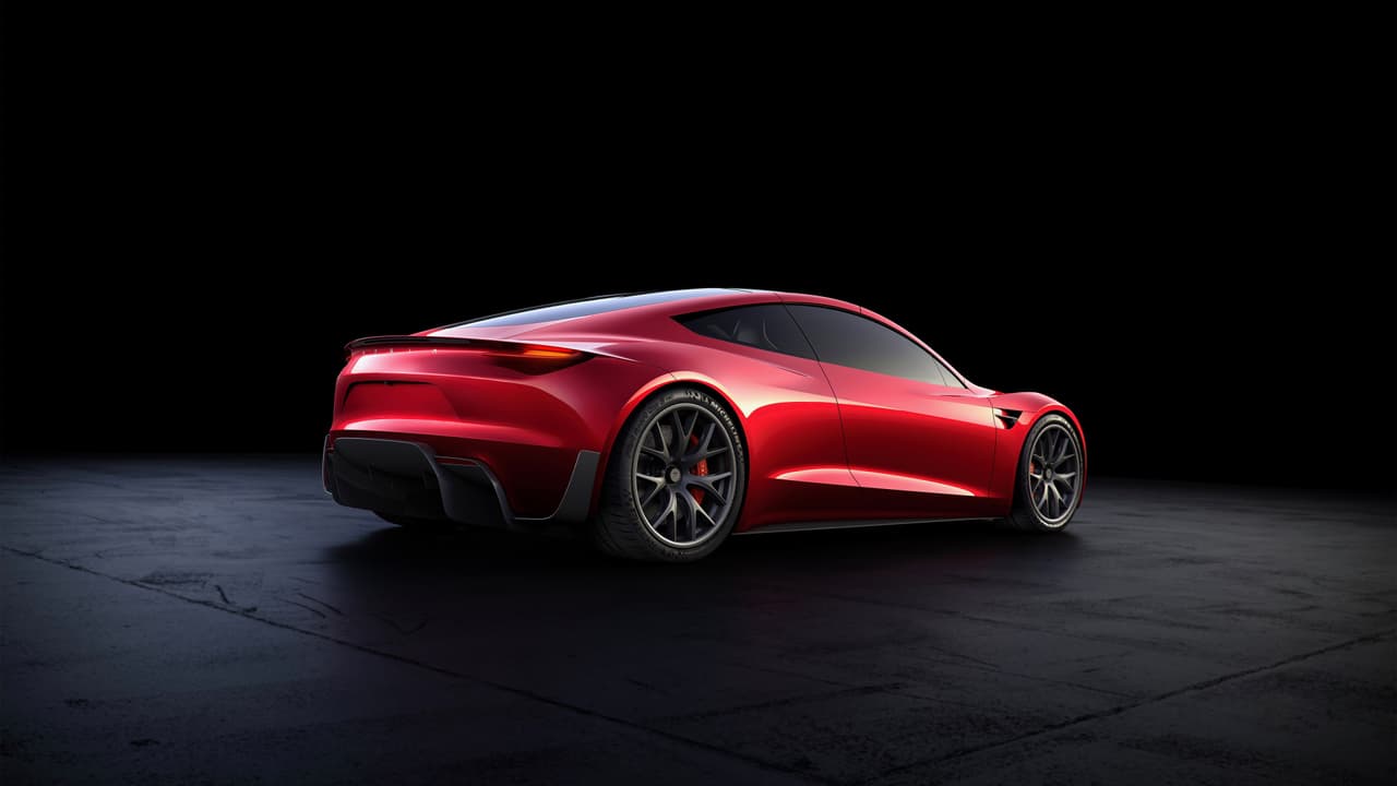Tesla está haciendo todo lo posible por hacer el Roadster realidad para algún momento durante el año 
<b>2020</b>.