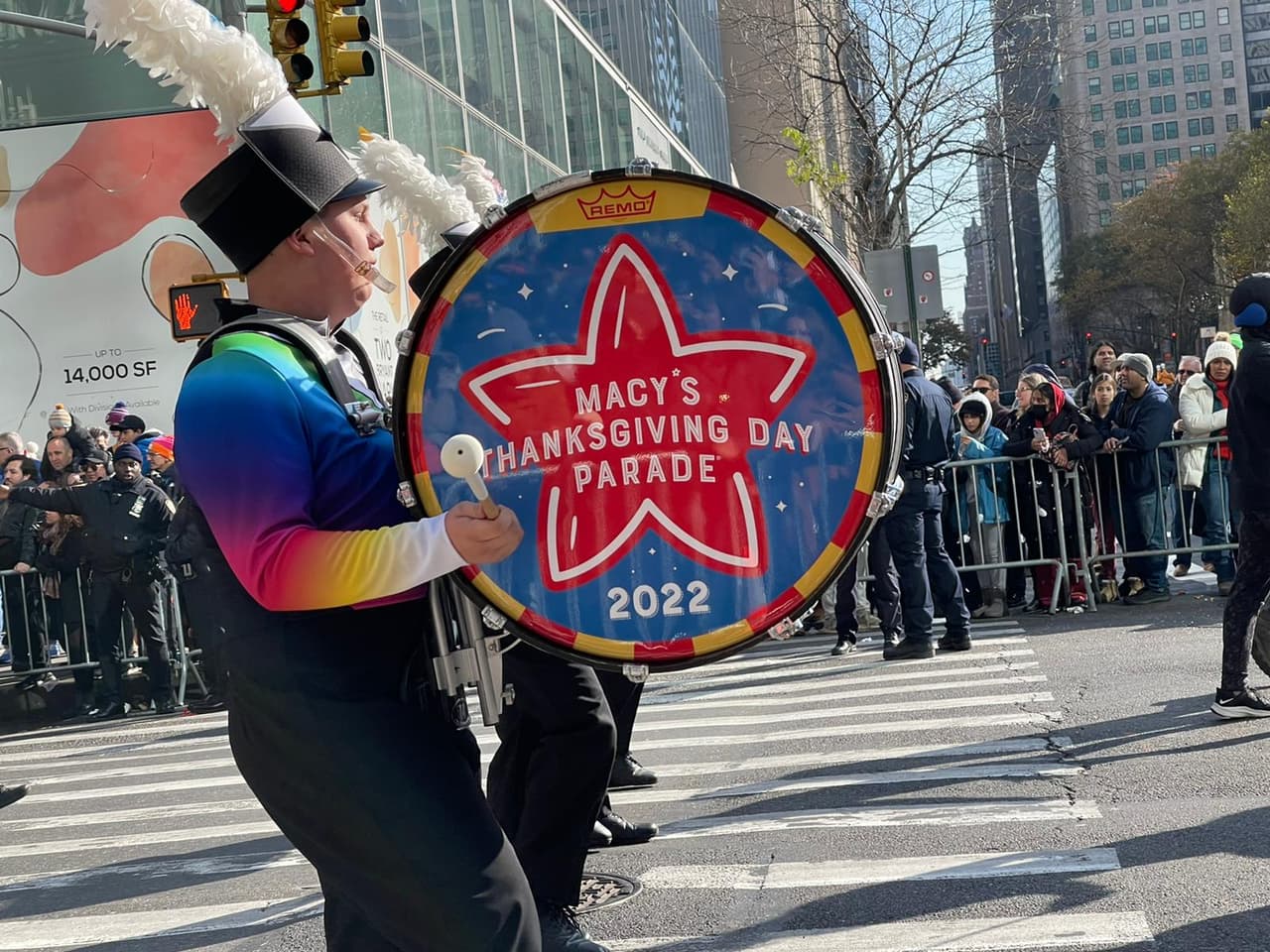 El evento continuó hasta el mediodía.