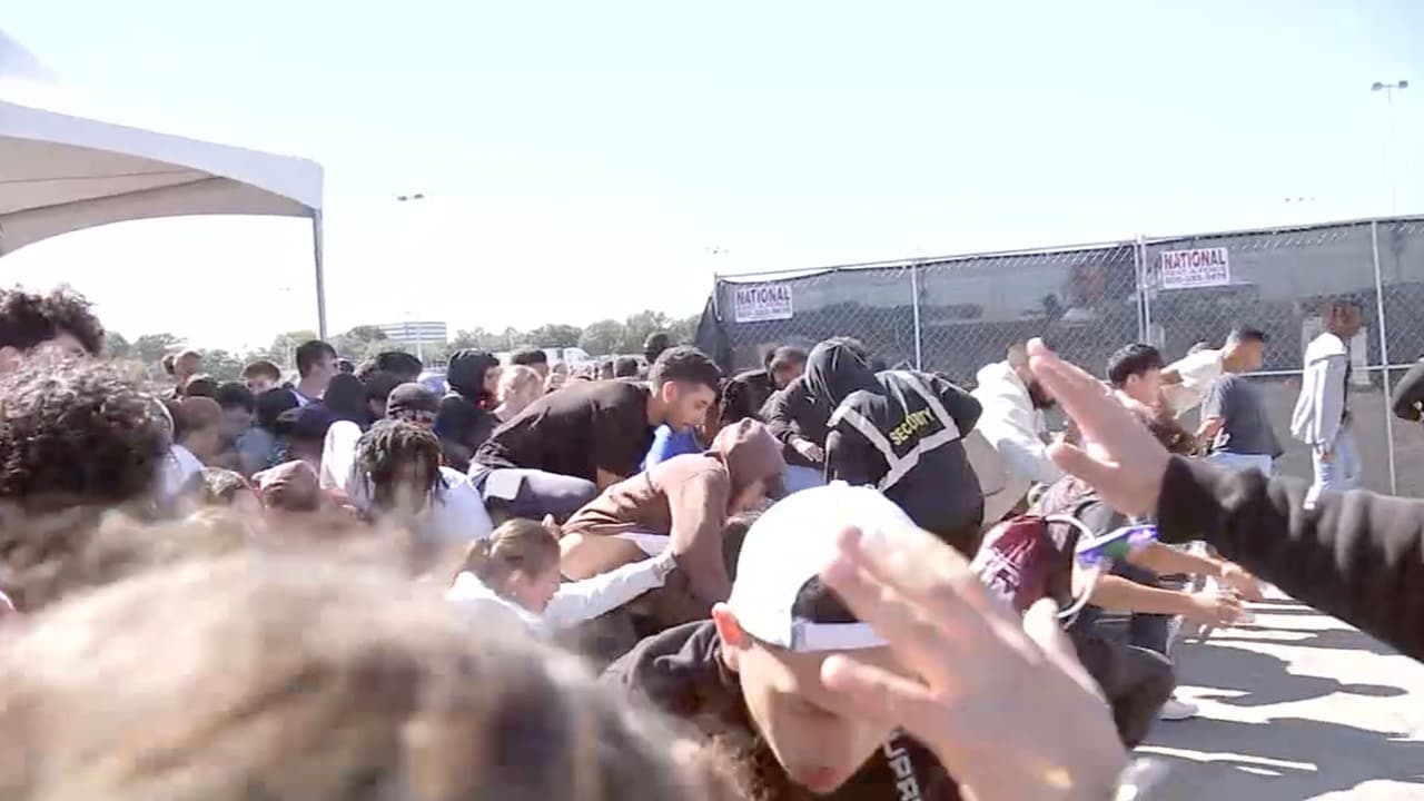 “Este niño y su familia se enfrentarán un trauma que les cambiará la vida a partir de este día, una realidad que nadie espera cuando compras entradas para conciertos”, dijo el abogado Ben Crump.